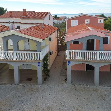 Pahert Beach Apartment Вир Экстерьер фото